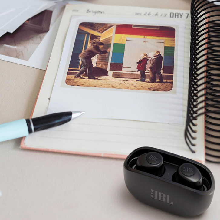 JBL Wave 100TWS Ivory 2