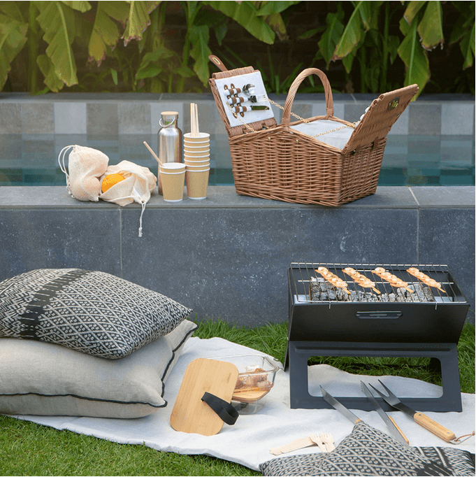 Picnic basket