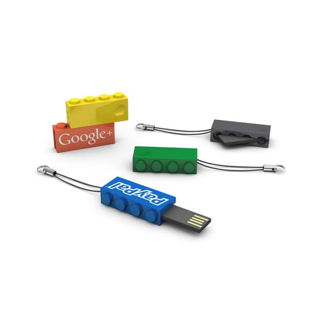 Usb σε σχήμα τουβλάκι LEGO με κρίκο