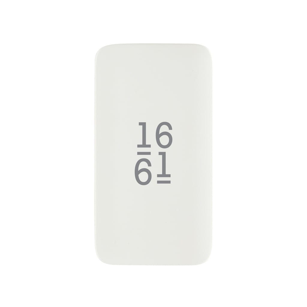Fluxo RCS 65W flat GAN charger with universal connectors